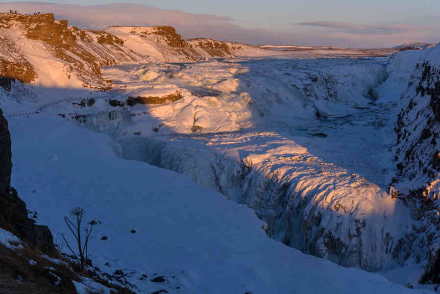 Islandia 041 - catarata de Gullfoss.jpg